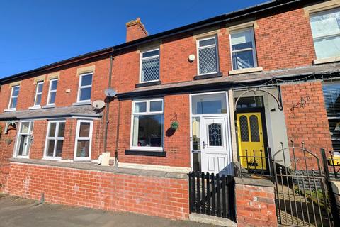 3 bed property, in Hudson Road, £260,000