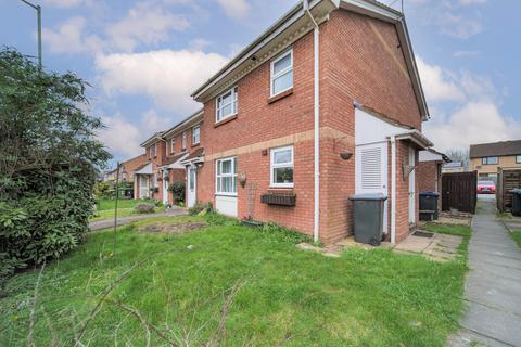 1 bed property, in Old Broughton Road, £138,000