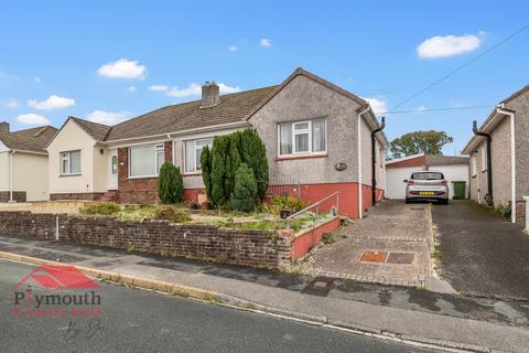 2 bed property, in Kingswear Crescent, £260,000
