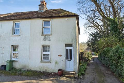 2 bed property, in Church Road, £300,000