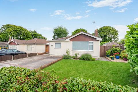 3 bed property, in High Park, £325,000