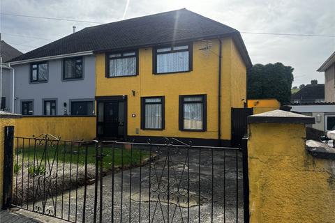 3 bed property, in Bush Street, £130,000
