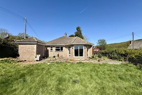 4 bed property, in Church Road, £425,000