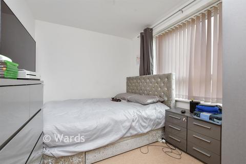 1 bed property, in Manston Road, £110,000