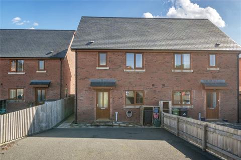 3 bed property, in Plas Trannon, £225,000