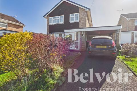 3 bed property, in Cockshutt Lane, £250,000