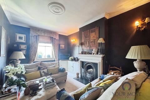3 bed property, in Clock House Road, £575,000