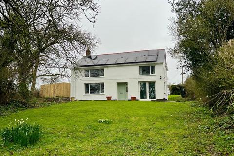 3 bed property, in Llangewydd, £499,950