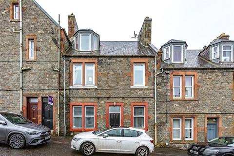 3 bed property, in 4A Curror Street, £85,000