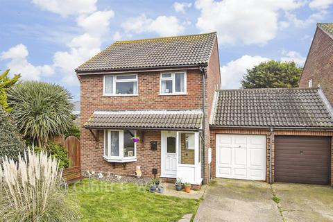3 bed property, in Damon Close, £375,000