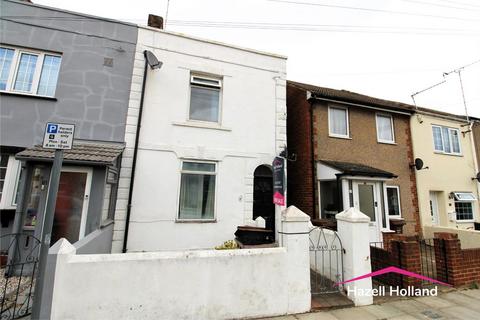 4 bed property, in Saunders Street, £200,000