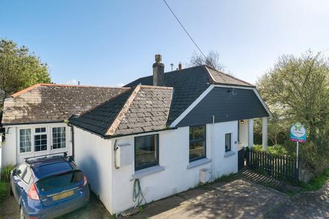 4 bed property, in Willand Road, £475,000