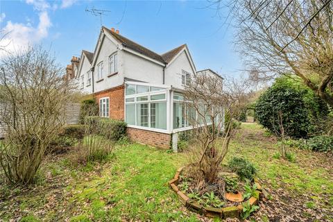 3 bed property, in Send Road, £650,000