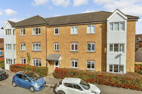 2 bed property, in Easton Drive, £160,000