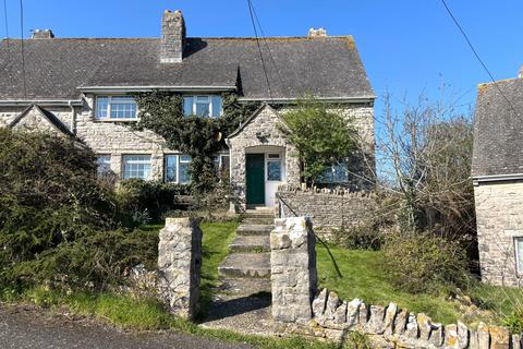 3 bed property, in Three Acre Lane, £395,000