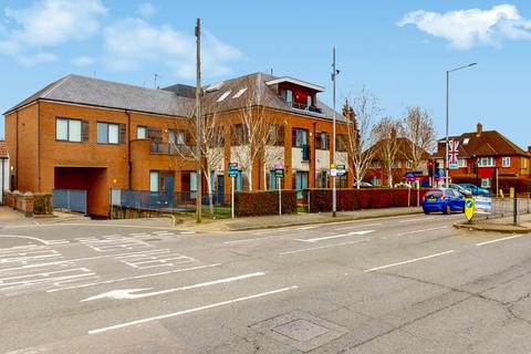 2 bed property, in West End Road, £375,000