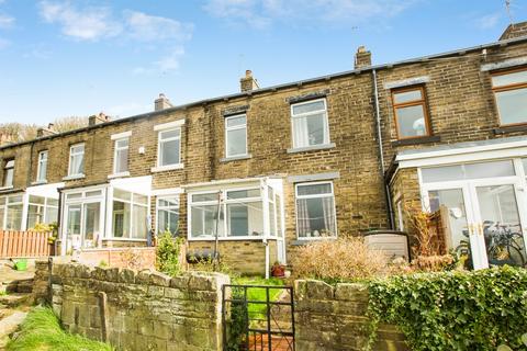3 bed property, in Rose Terrace, £230,000