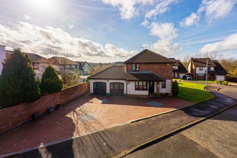 4 bed property, in Macnicol Park, £406,000