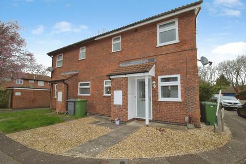 1 bed property, in Cranemore, £130,000