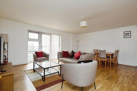3 bed property, in Freshmans House, £375,000