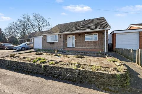 2 bed property, in Ferndown, £380,000