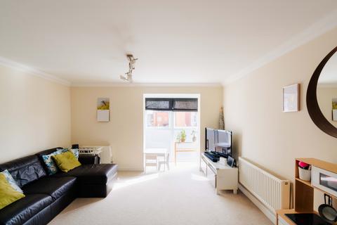 3 bed property, in Brentry, £475,000
