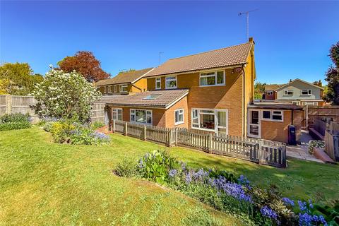 4 bed property, in Aplins Close, £1,575,000