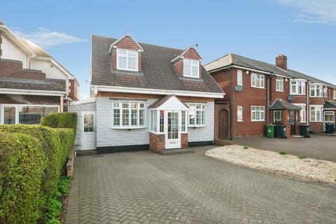 2 bed property, in New Rowley Road, £280,000