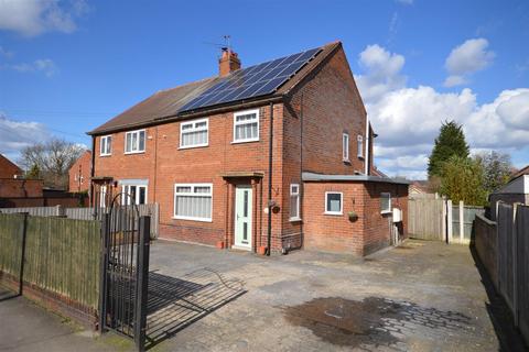 3 bed property, in Little Lane, £185,000