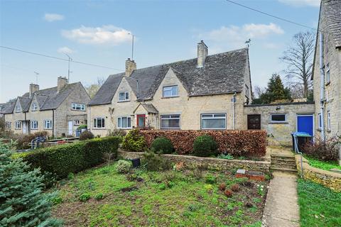 3 bed property, in Orchard Row, £420,000