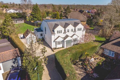 4 bed property, in Sycamore Road, £1,375,000
