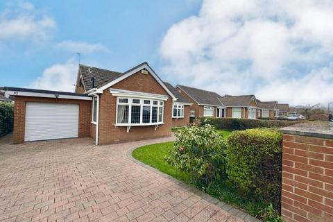 2 bed property, in Knaresborough Avenue, £320,000
