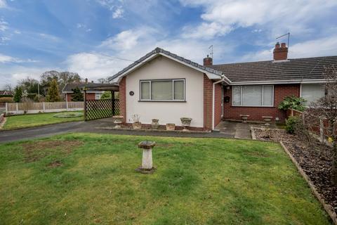 2 bed property, in Hazlitt Place, £255,000