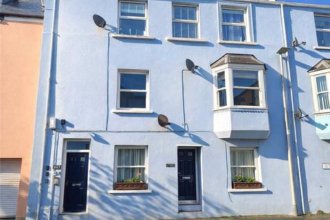 1 bed property, in Flat 5, £155,000