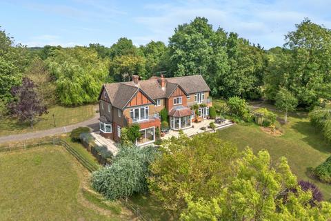 4 bed property, in Dark Lane, £1,750,000