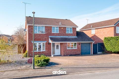3 bed property, in Home Meadow Lane, £410,000