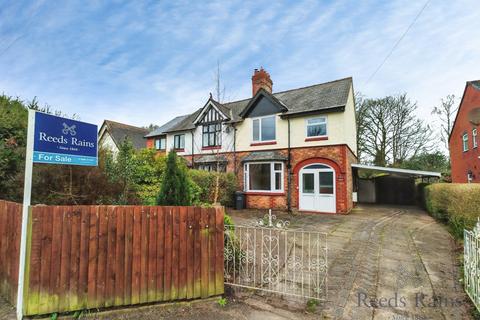 3 bed property, in Warrington Road, £280,000