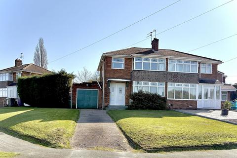 3 bed property, in Lapper Avenue, £234,950