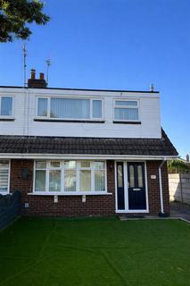3 bed property, in Troon Way, £219,950