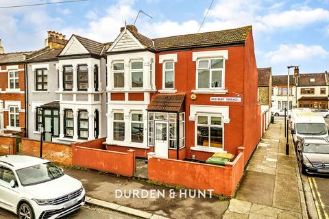3 bed property, in Westbury Terrace, £625,000