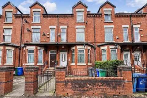 Land, in Smedley Road, £225,000
