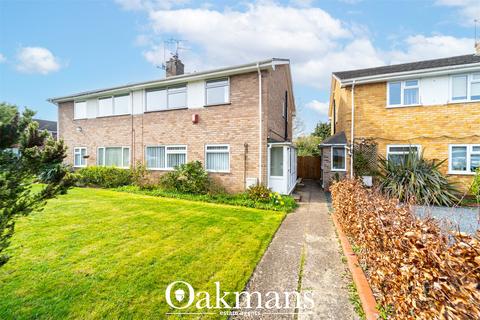 2 bed property, in Mockley Wood Road, £215,000