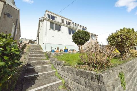 3 bed property, in Plas Newydd, £200,000