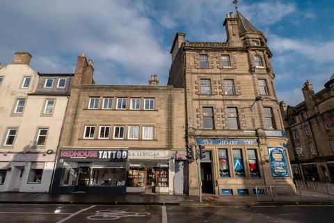 2 bed property, in South Methven Street, £65,000
