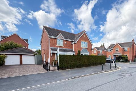 4 bed property, in Melford Mews, £460,000