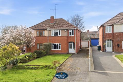 3 bed property, in Canley Road, £395,000