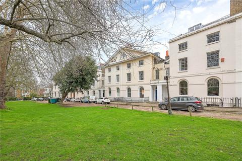 9 bed property, in Camberwell Grove, £2,500,000