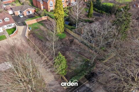 5 bed property, in College Road, £595,000