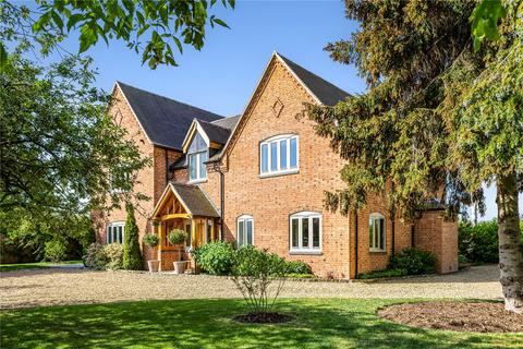 4 bed property, in Brook View, £1,695,000