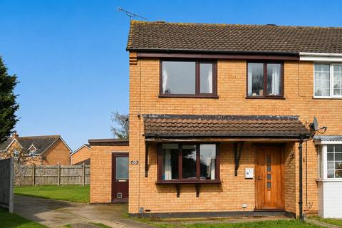 3 bed property, in Brough Close, £190,000